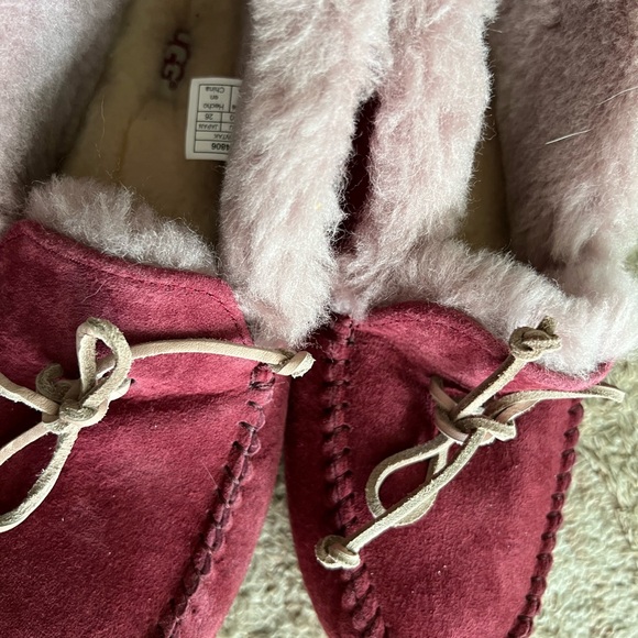 UGG Plush-Lined Women's Suede Moccasin Slippers - Rose Pink/red - Picture 5 of 5
